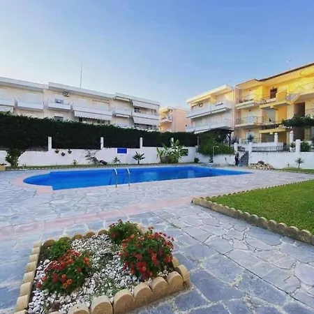 Captivating 1-bed In Kallithea Apartament *