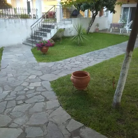 Captivating 1-bed In Kallithea *